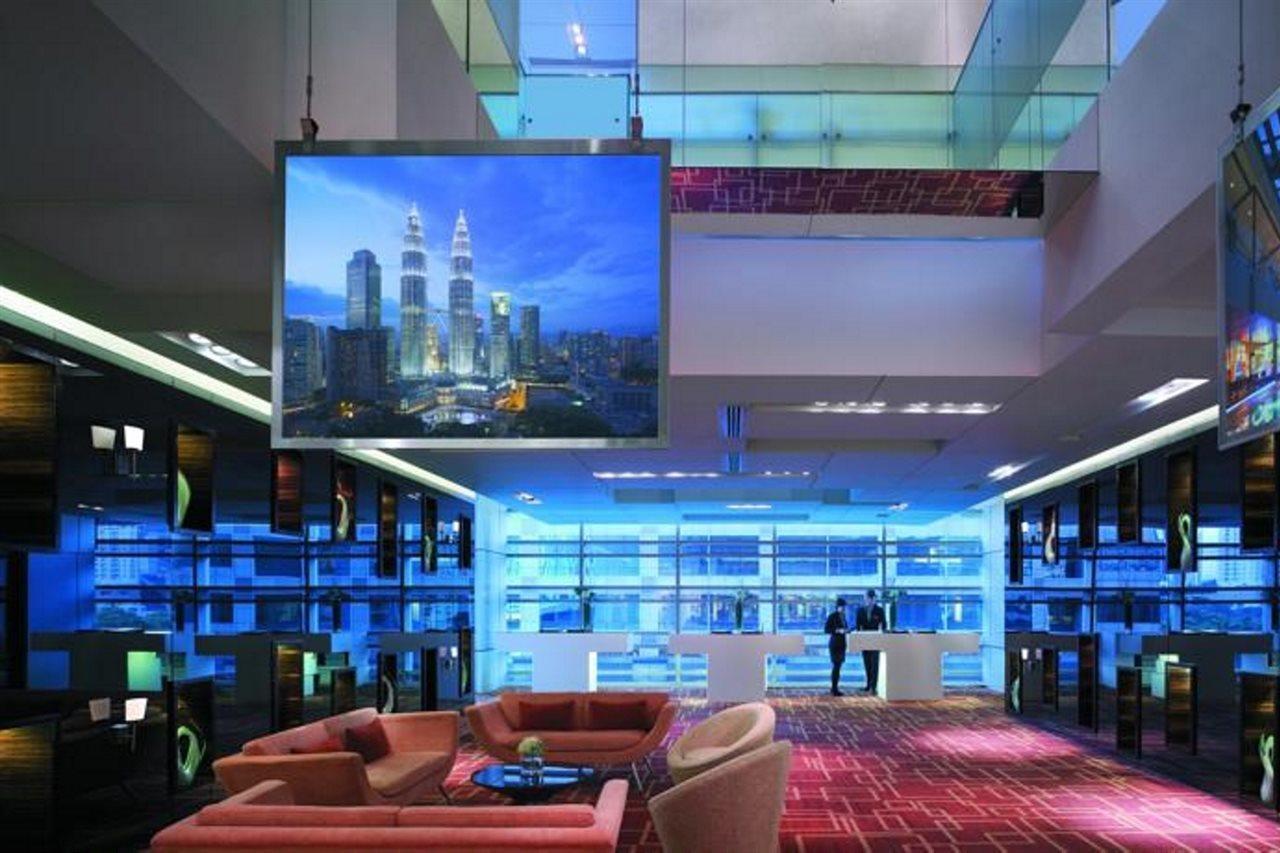 Hotel Traders Hotel,