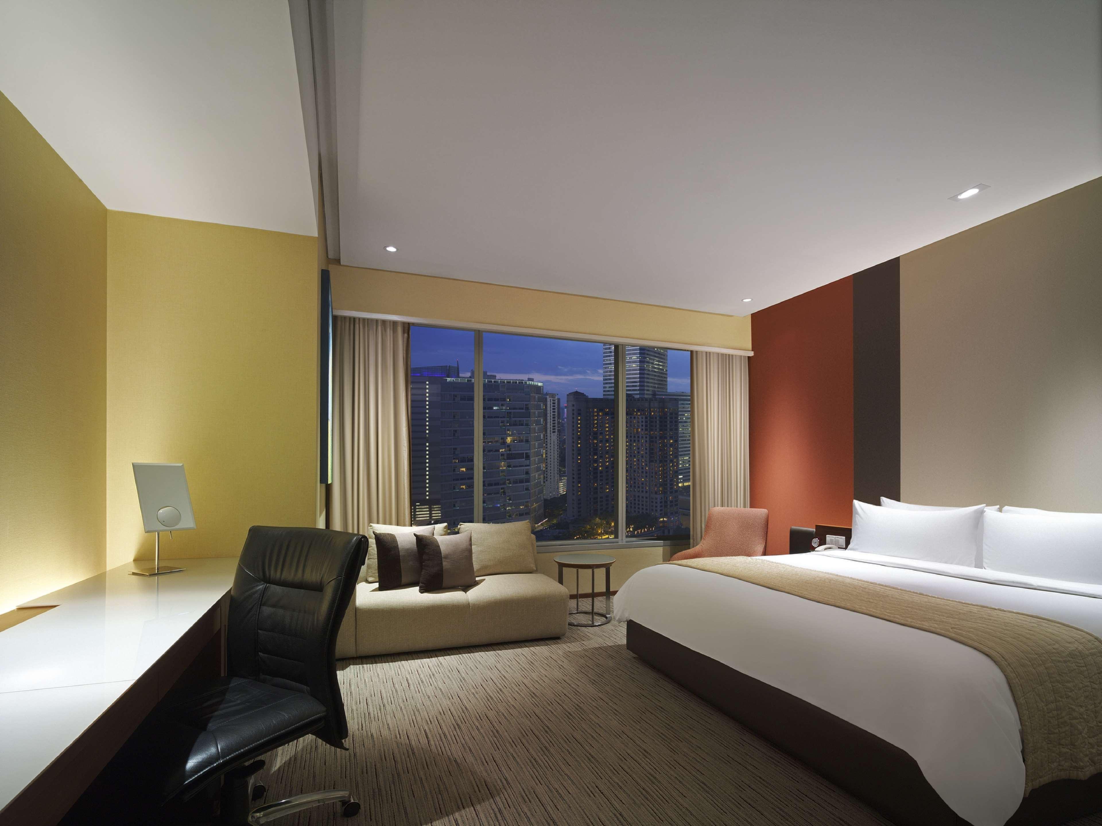 Traders Hotel,
