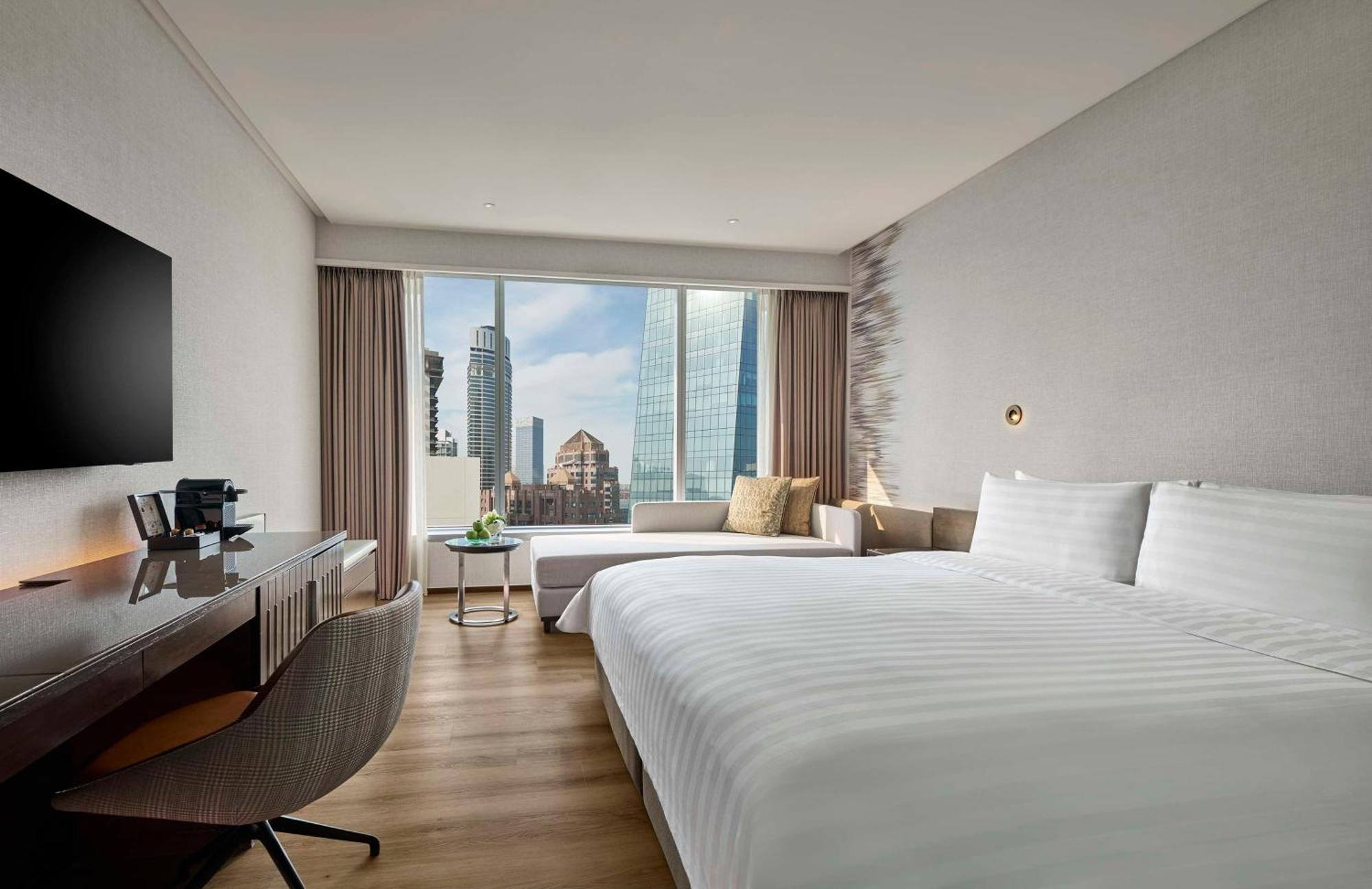 Traders Hotel, 5* Kuala Lumpur