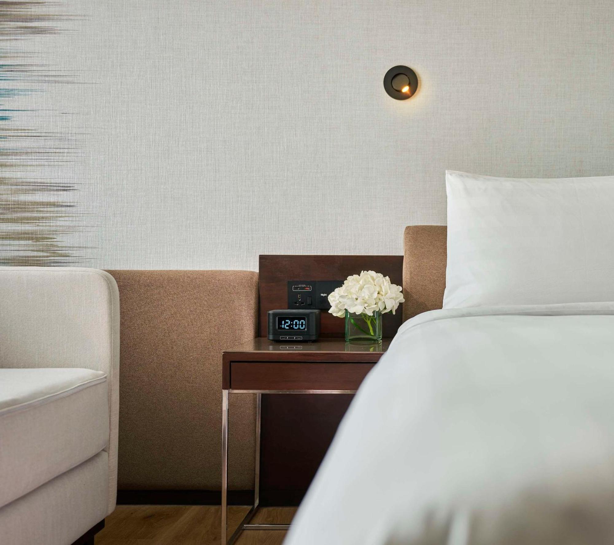 Hotel Traders Hotel,